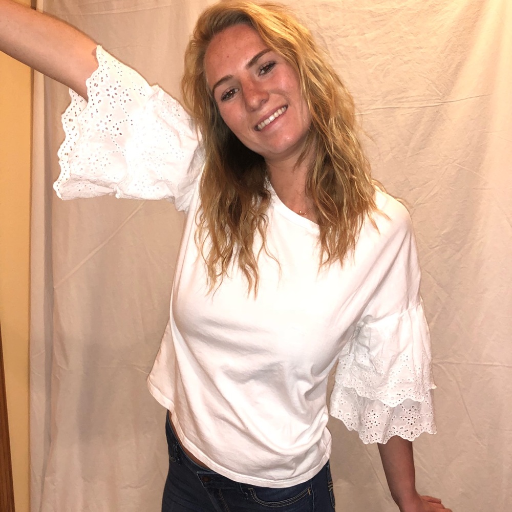 Topshop, flowy sleeve wide-arm white top